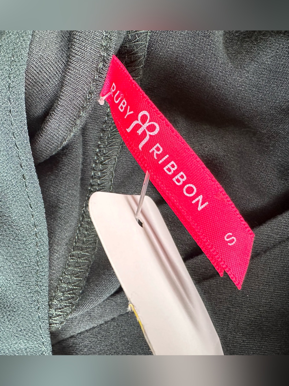 ๐5 for $45๐ Ruby Ribbon top blouse size S - Picture 7 of 7